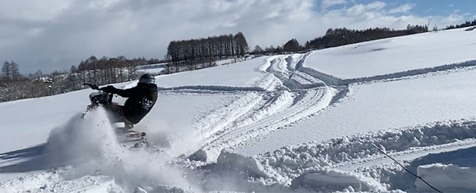 晴天の雪上アクティビティ！